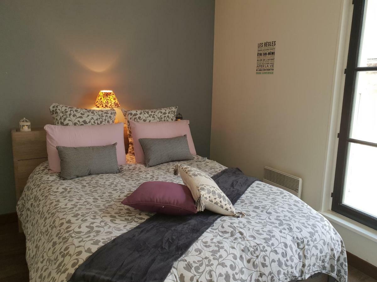 Ty Clement Apartment Dinan Ngoại thất bức ảnh